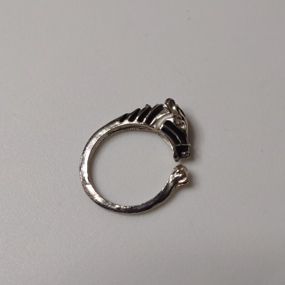 Size 5.25 Horse Head Ring - Picture 5 of 10